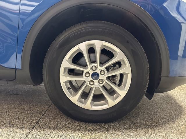 Used 2022 Ford Escape SE image 28