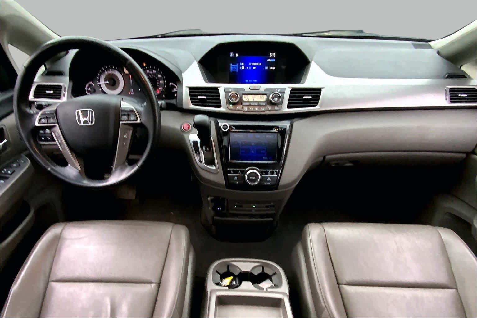 Used 2016 Honda Odyssey Touring image 16