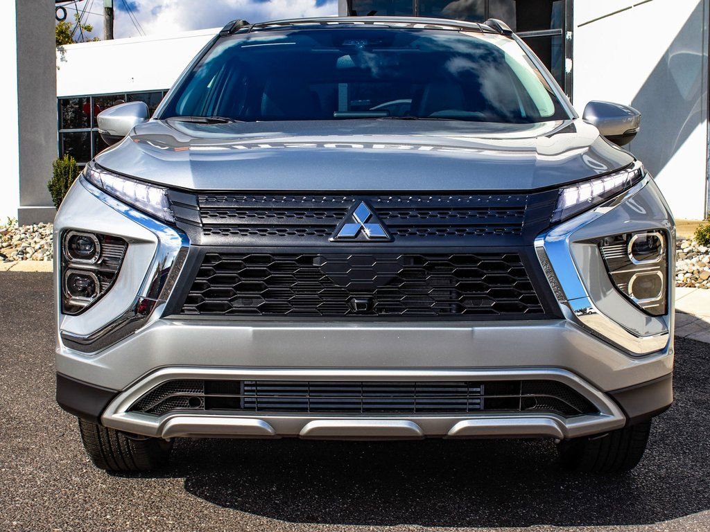 New 2026 Mitsubishi Eclipse Cross SE image 2
