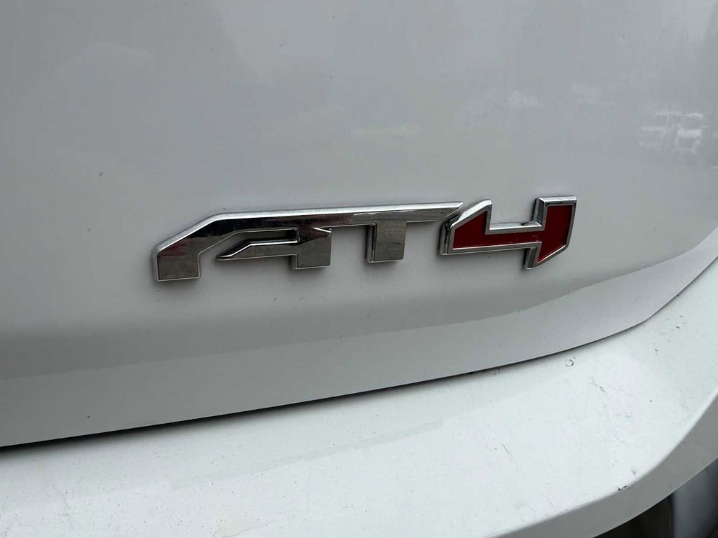 Used 2023 GMC Terrain AT4 image 28