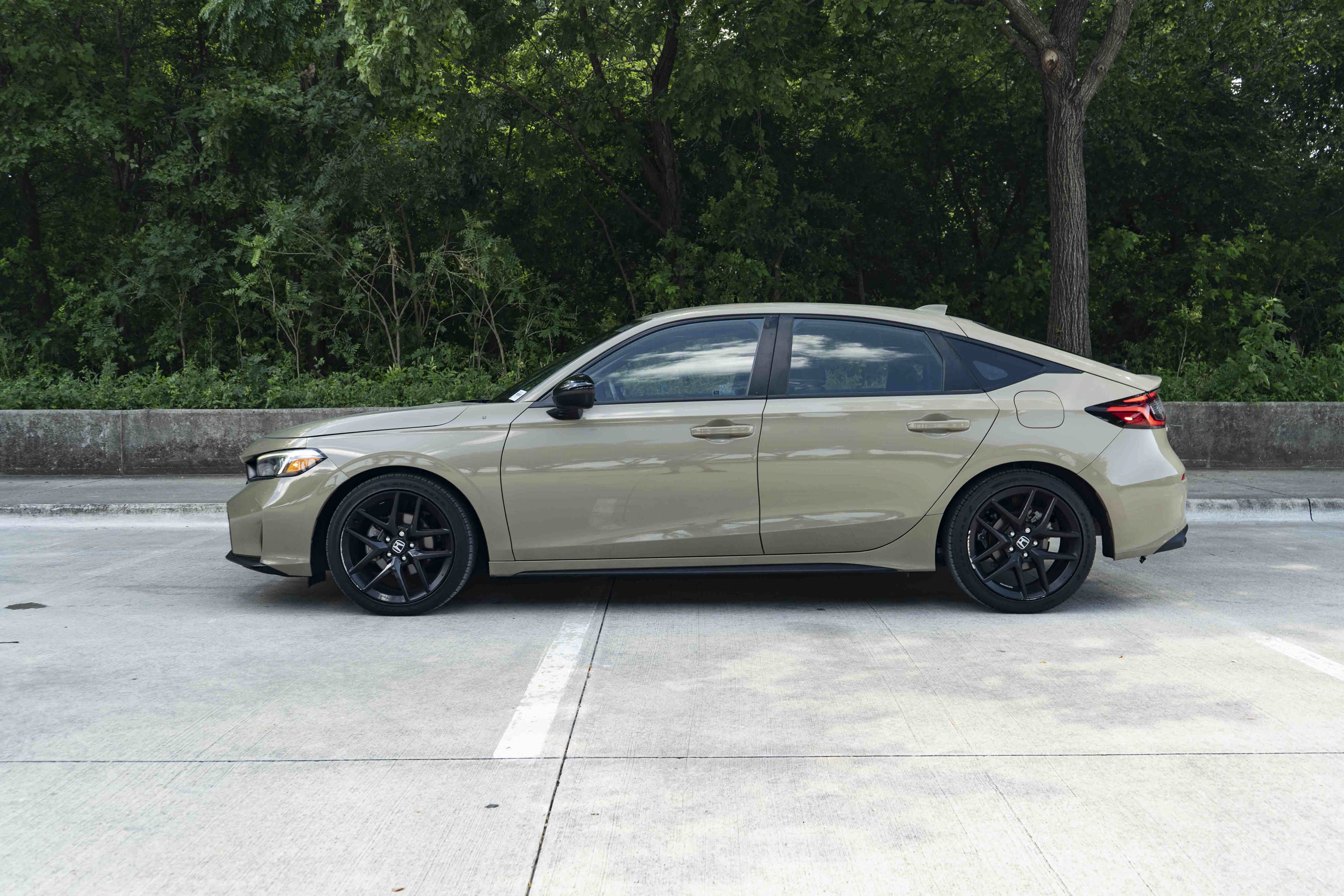 Used 2025 Honda Civic Sport image 6