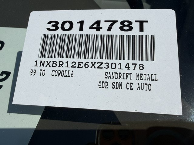 Used 1999 Toyota Corolla CE FWD image 21