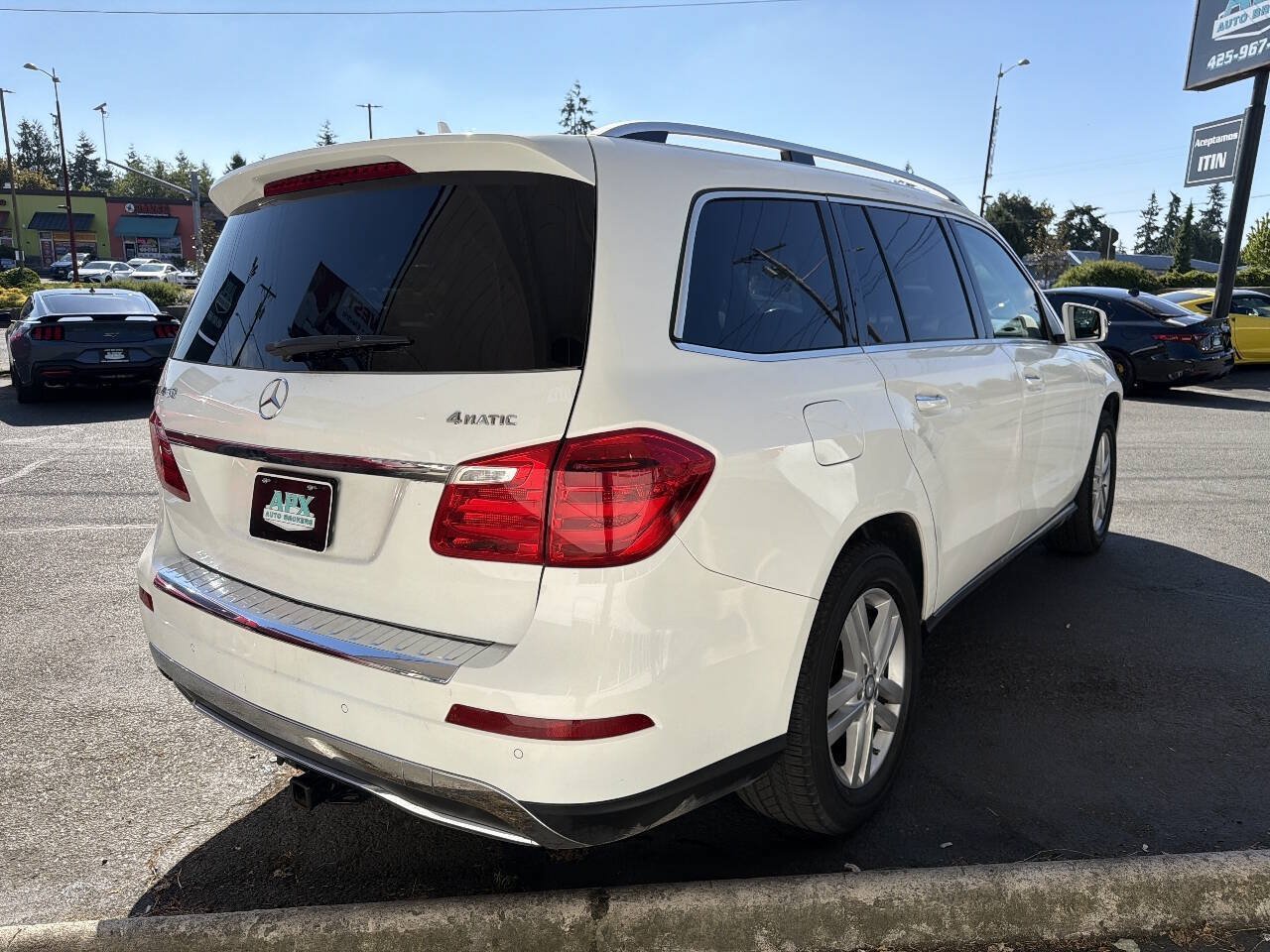 Used 2016 Mercedes-Benz GL 450 4MATIC image 8