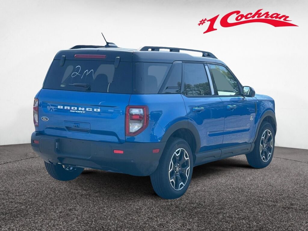 New 2025 Ford Bronco Sport Outer Banks AWD/4WD image 5