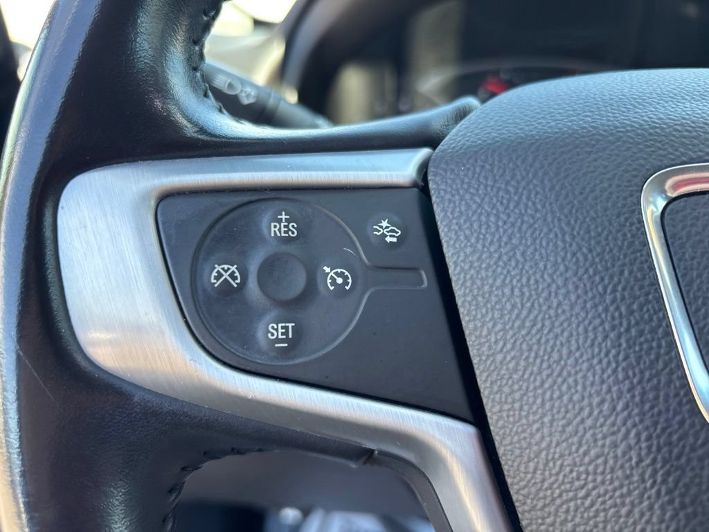 Used 2020 GMC Terrain SLE w/ Driver Convenience Package AWD/4WD image 23