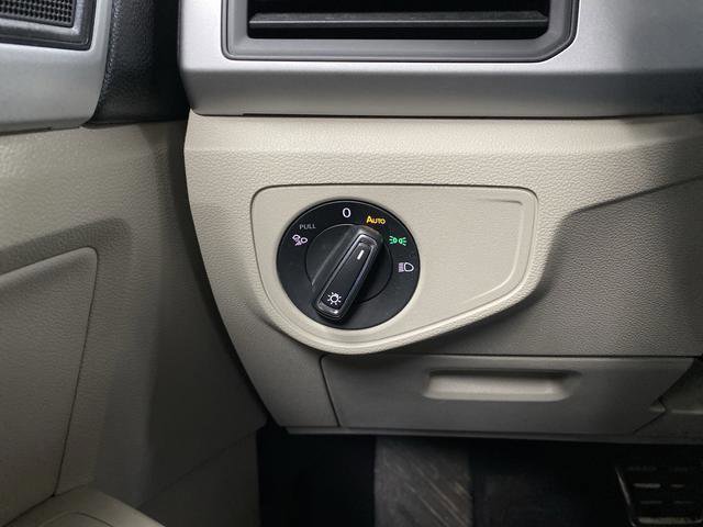 Used 2021 Volkswagen Atlas SE w/ Panoramic Sunroof Package image 23