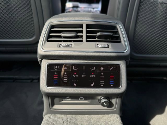 New 2024 Audi S6 Premium Plus image 22