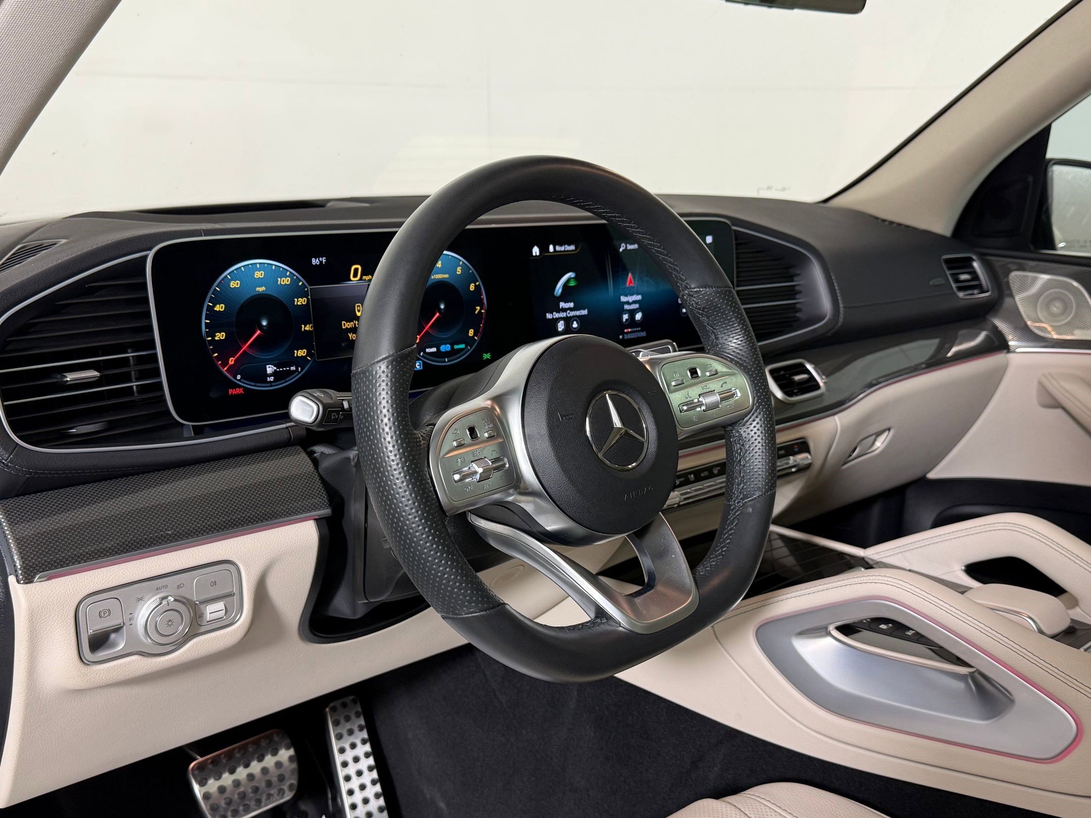 Used 2022 Mercedes-Benz GLS 450 4MATIC image 4