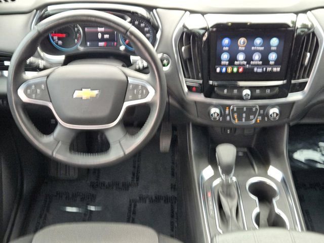 Used 2022 Chevrolet Traverse LT image 28