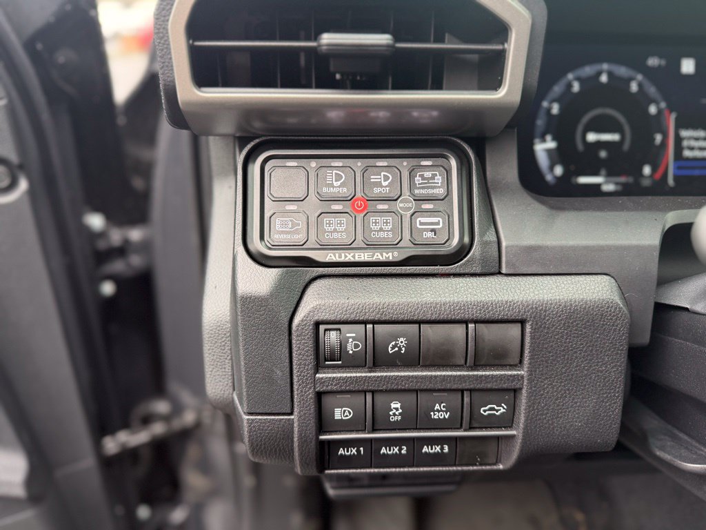 Used 2026 Toyota Tacoma TRD Off-Road w/ TRD Off Road Premium Package AWD/4WD image 24