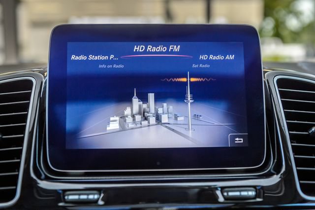 Used 2018 Mercedes-Benz GLS 550 4MATIC image 21