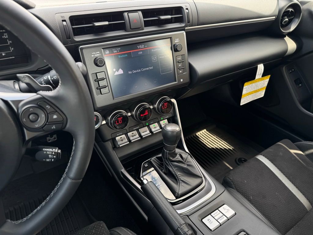 Used 2024 Toyota GR86 Premium image 24