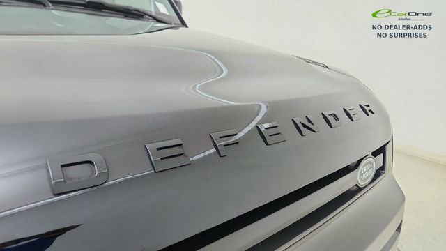 Used 2025 Land Rover Defender 110 X image 15