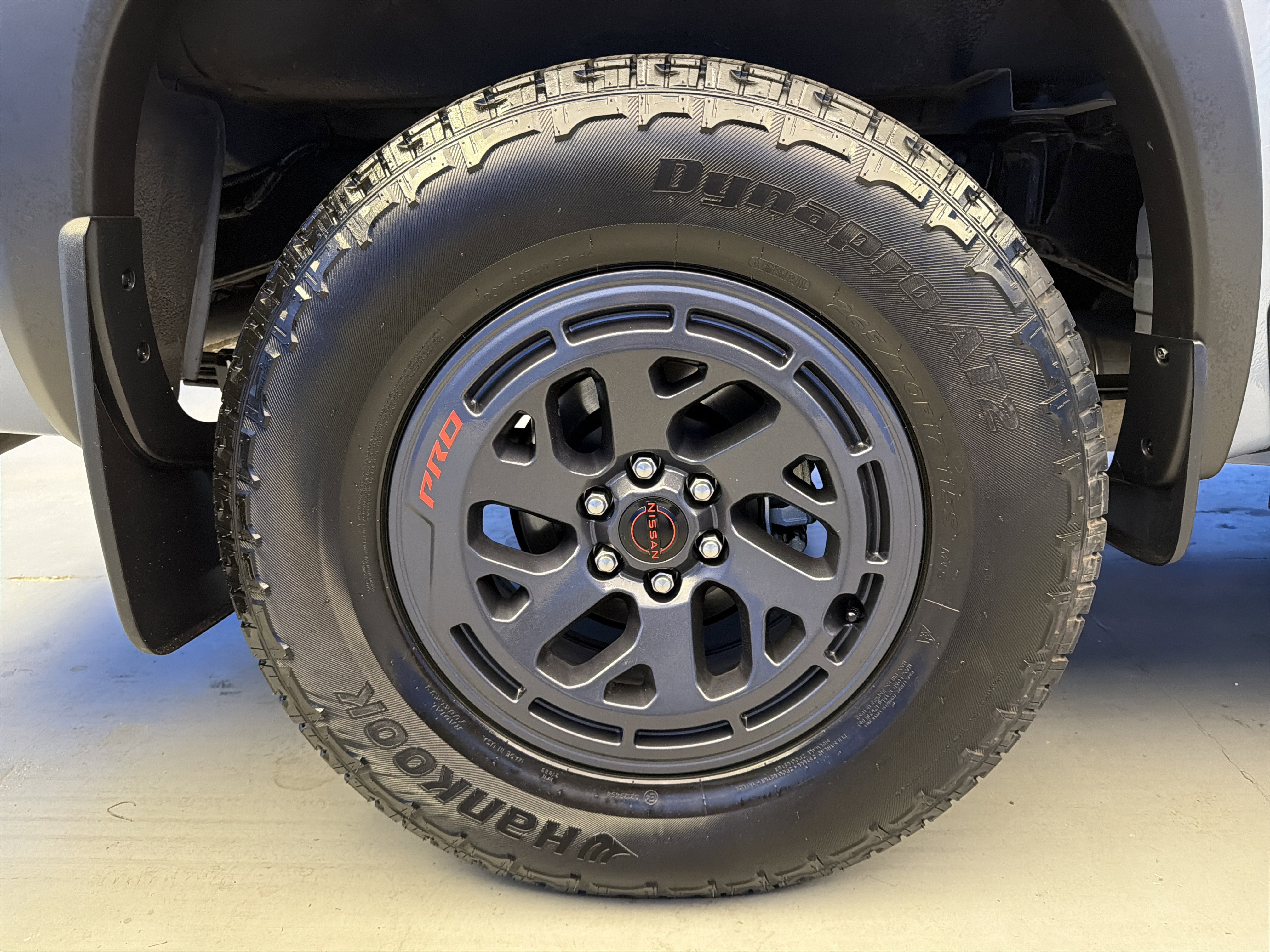 Used 2026 Nissan Frontier PRO-4X w/ Pro Premium Package AWD/4WD image 9