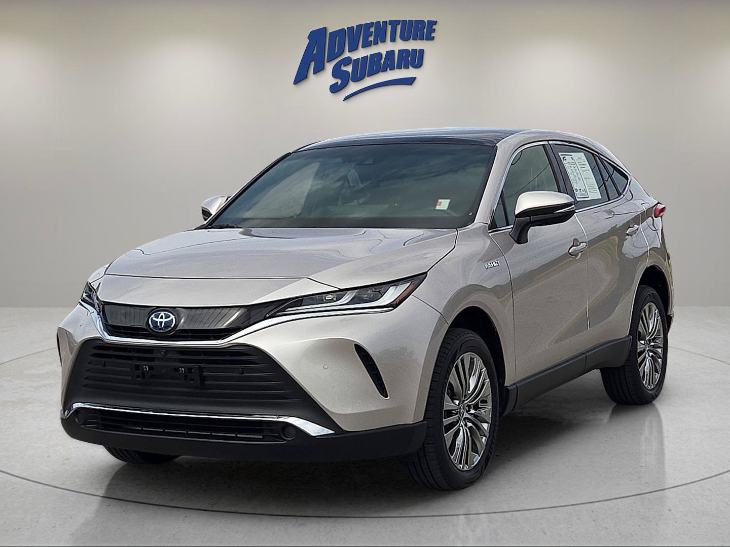 Used 2021 Toyota Venza Limited w/ Advanced Technology Package AWD/4WD image 2