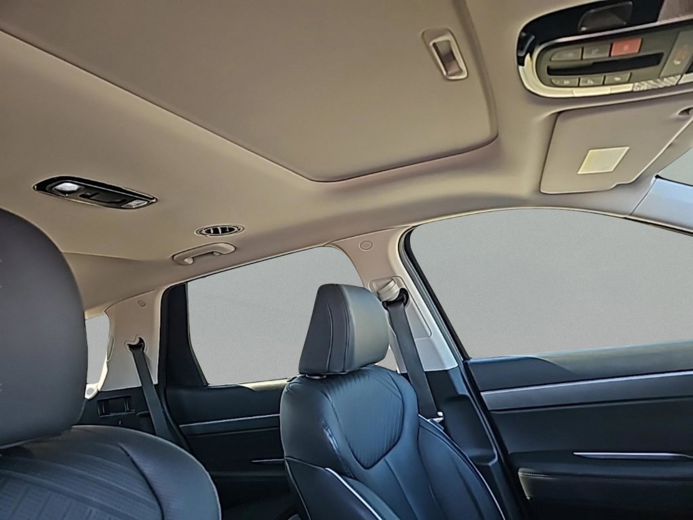 Used 2023 Hyundai Palisade SEL w/ Premium Package image 35