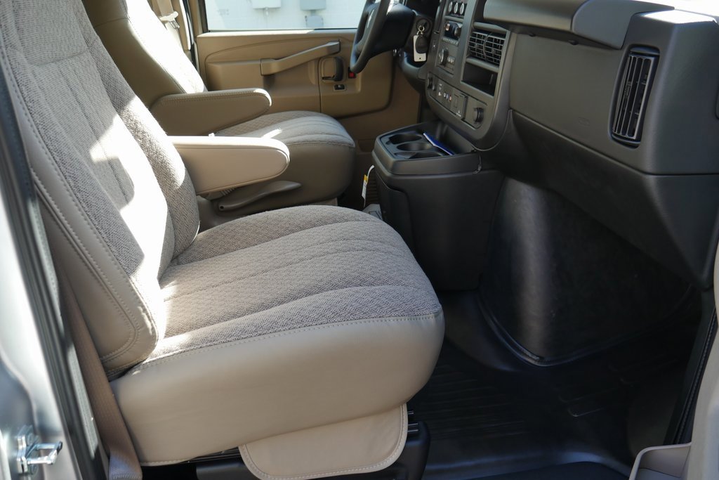 New 2025 Chevrolet Express 2500 w/ Driver Convenience Package image 17