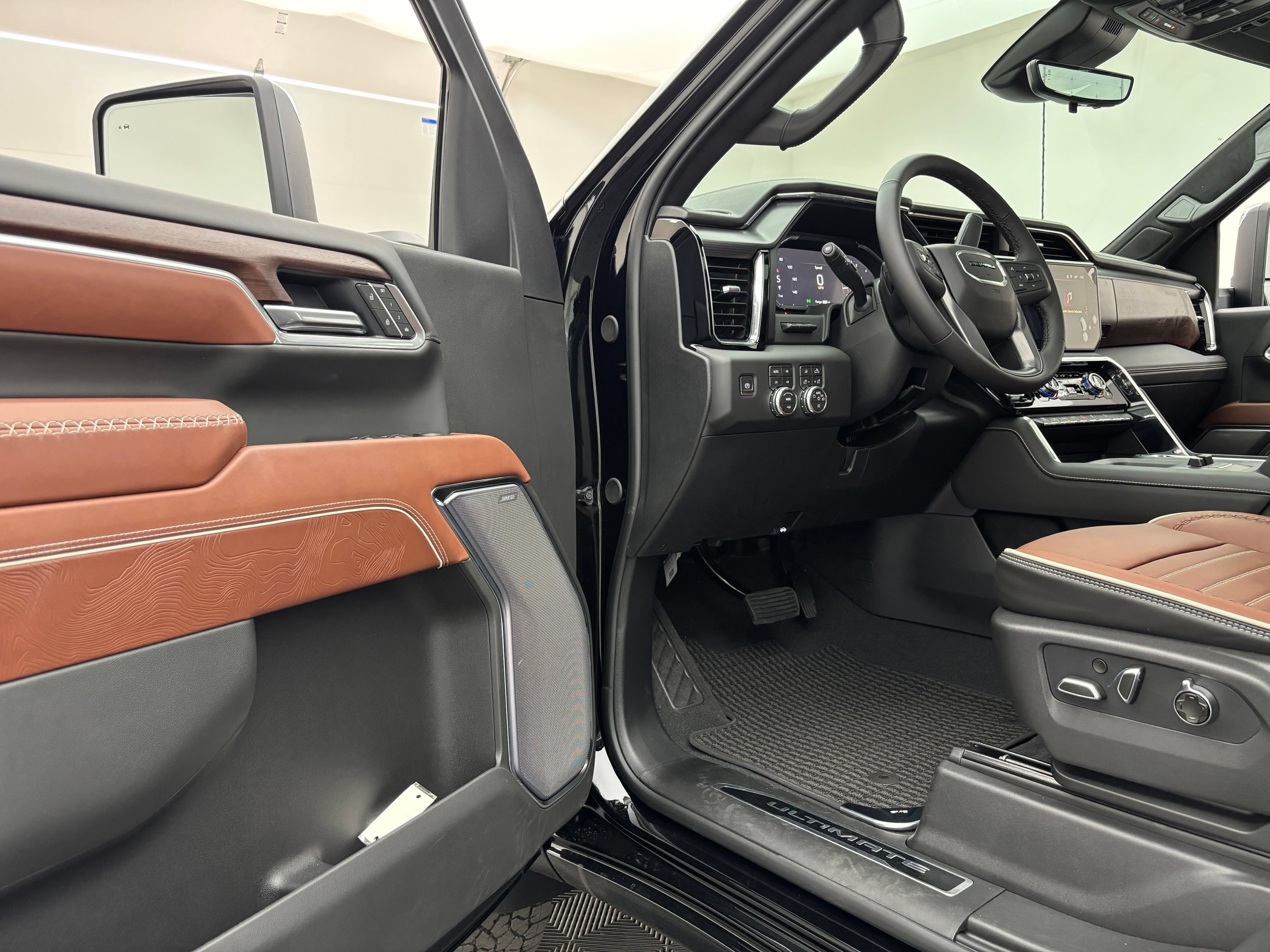 New 2026 GMC Sierra 2500 Denali Ultimate AWD/4WD image 19