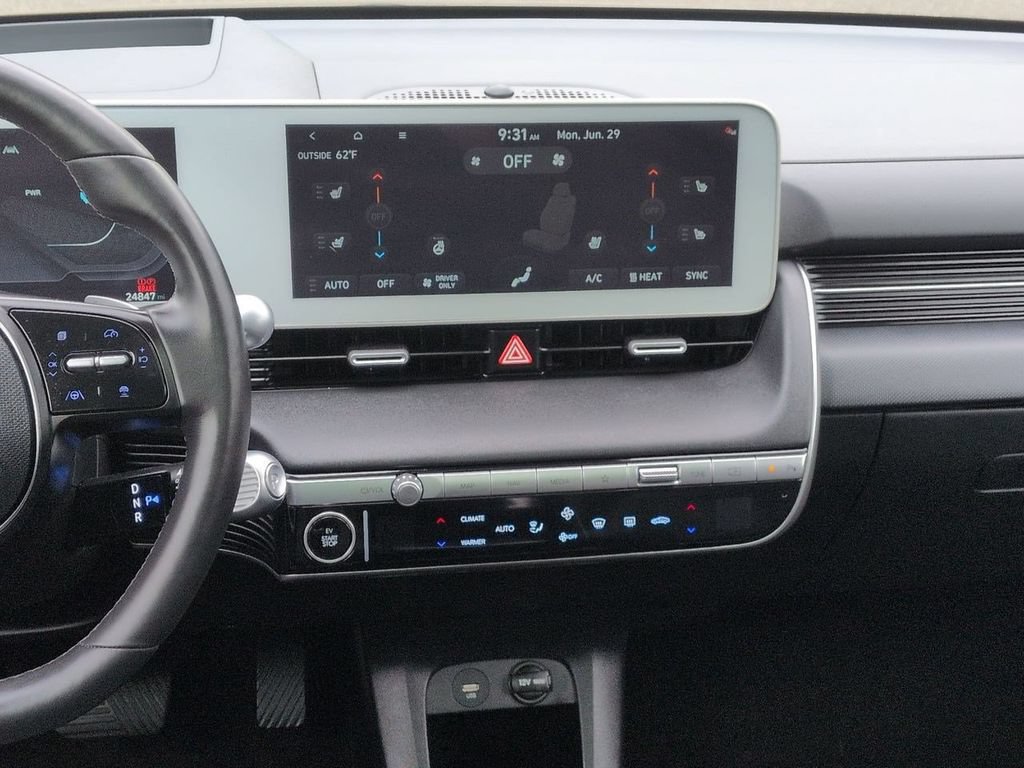 Used 2024 Hyundai Ioniq 5 Limited AWD/4WD image 18