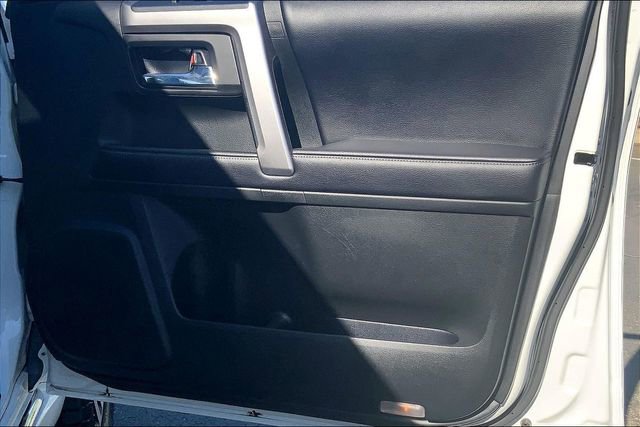 Used 2017 Toyota 4Runner Limited image 24