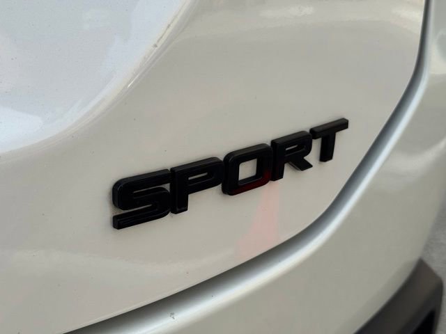 Used 2025 Honda Pilot Sport image 9