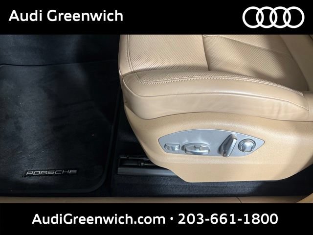 Used 2020 Porsche Macan S AWD/4WD image 24