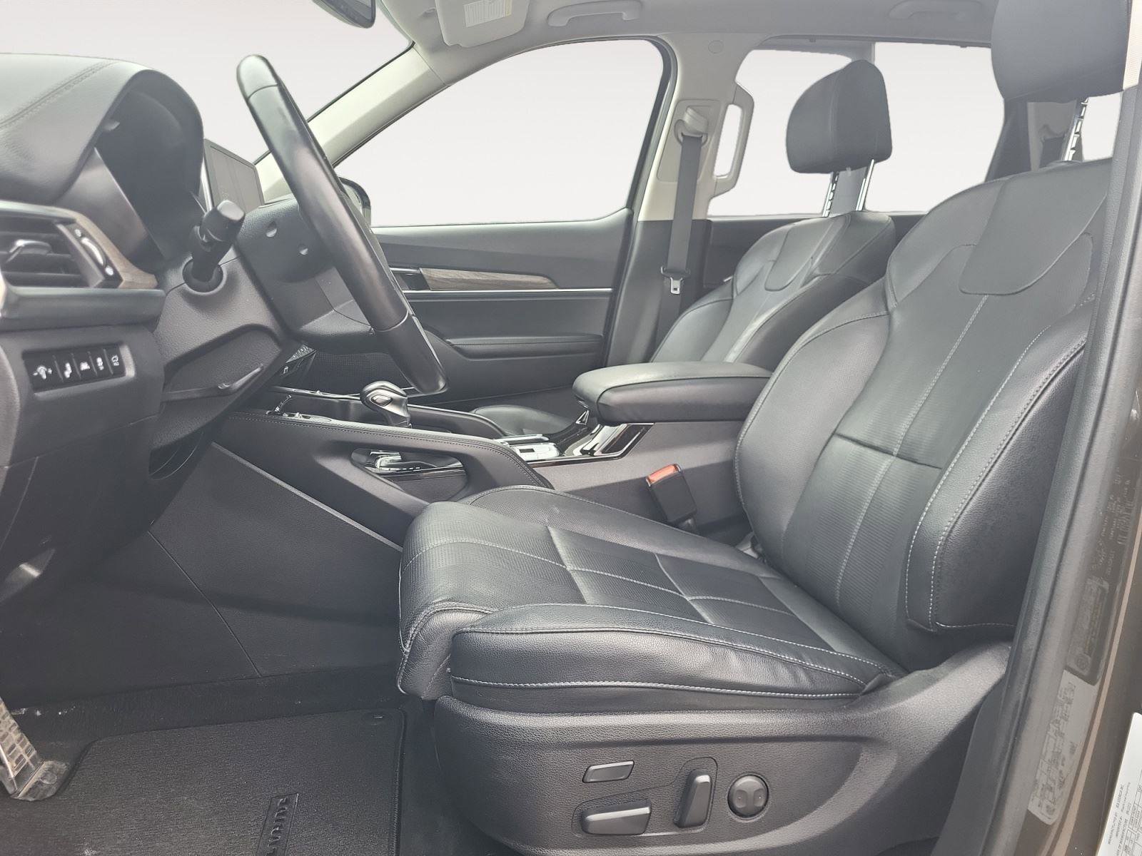 Used 2022 Kia Telluride SX image 10