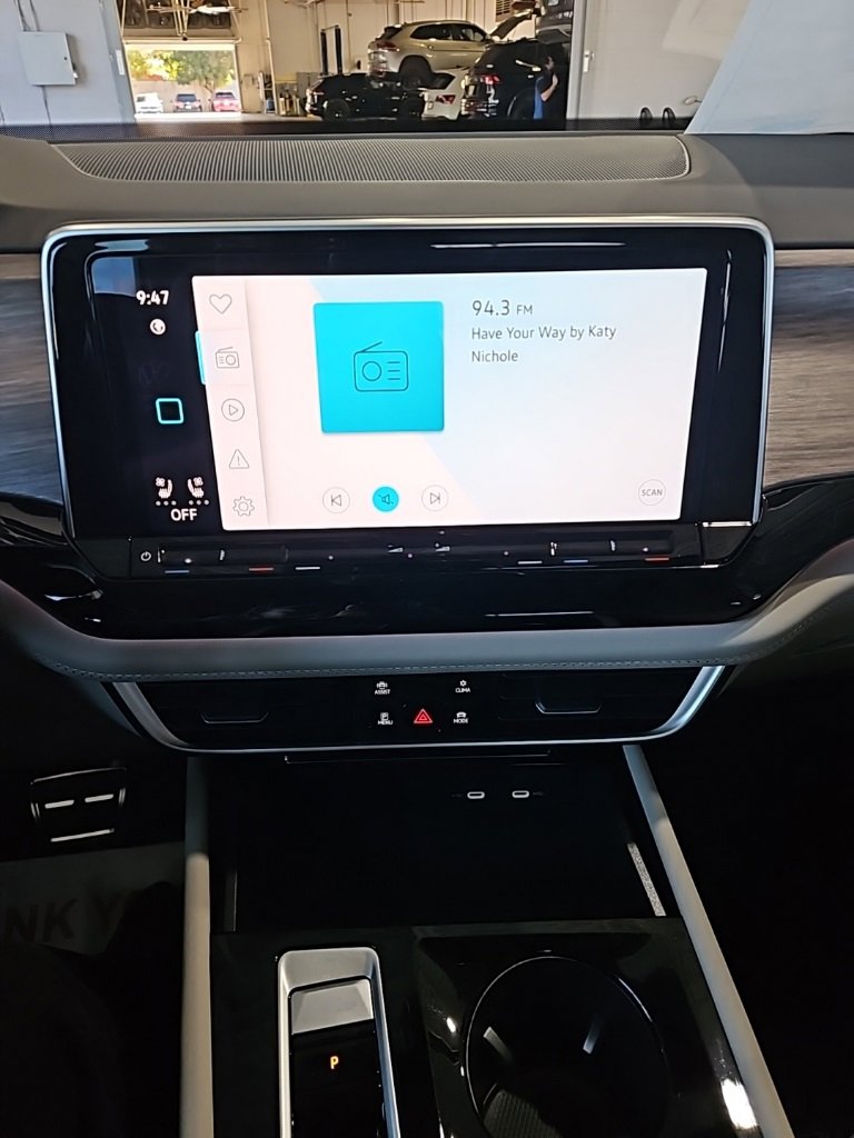 New 2026 Volkswagen Atlas SEL Premium R-Line image 32