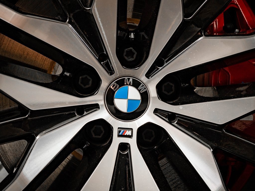 Used 2024 BMW X6 M60i image 8