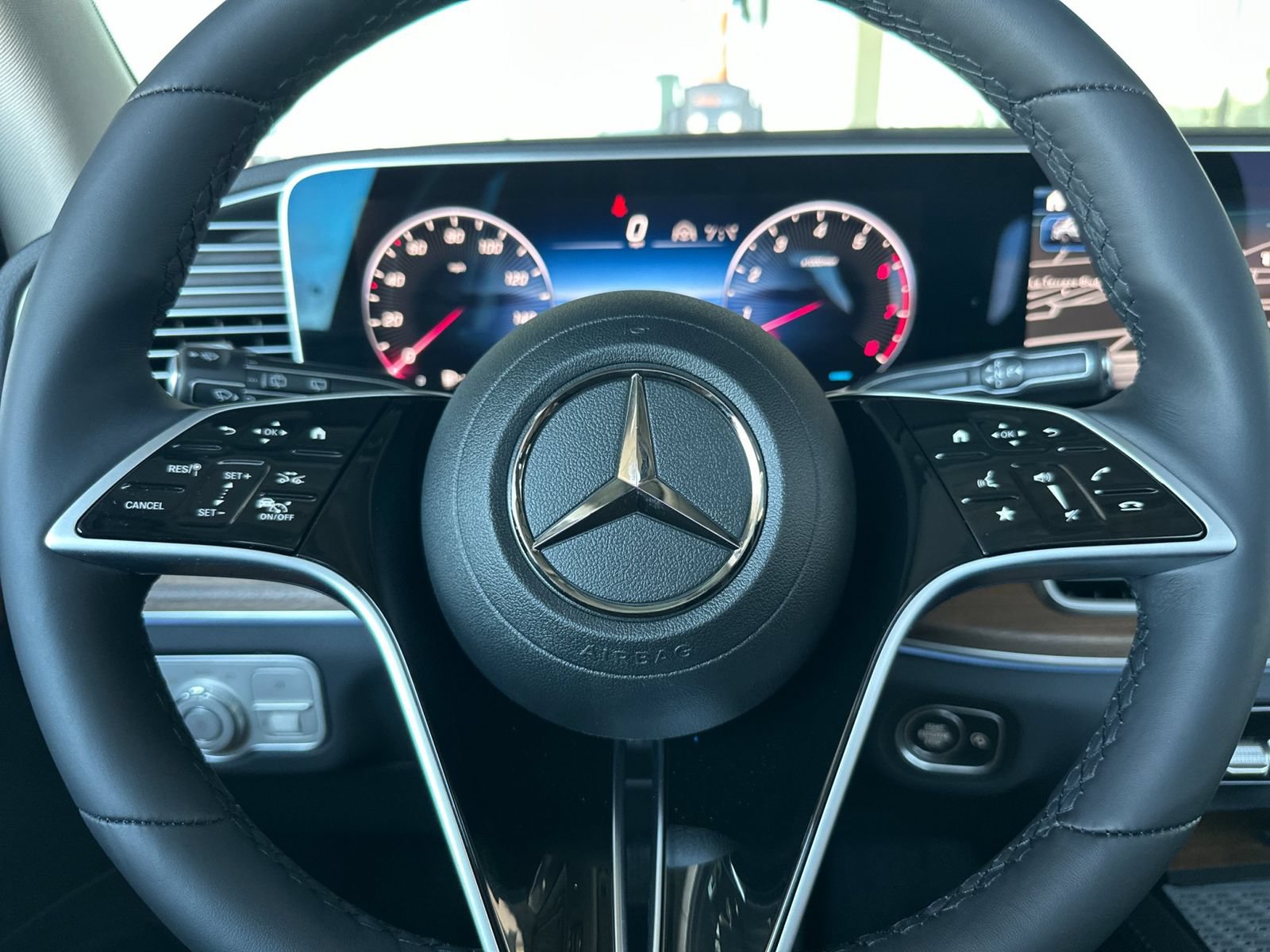 New 2026 Mercedes-Benz GLE 450 4MATIC image 26