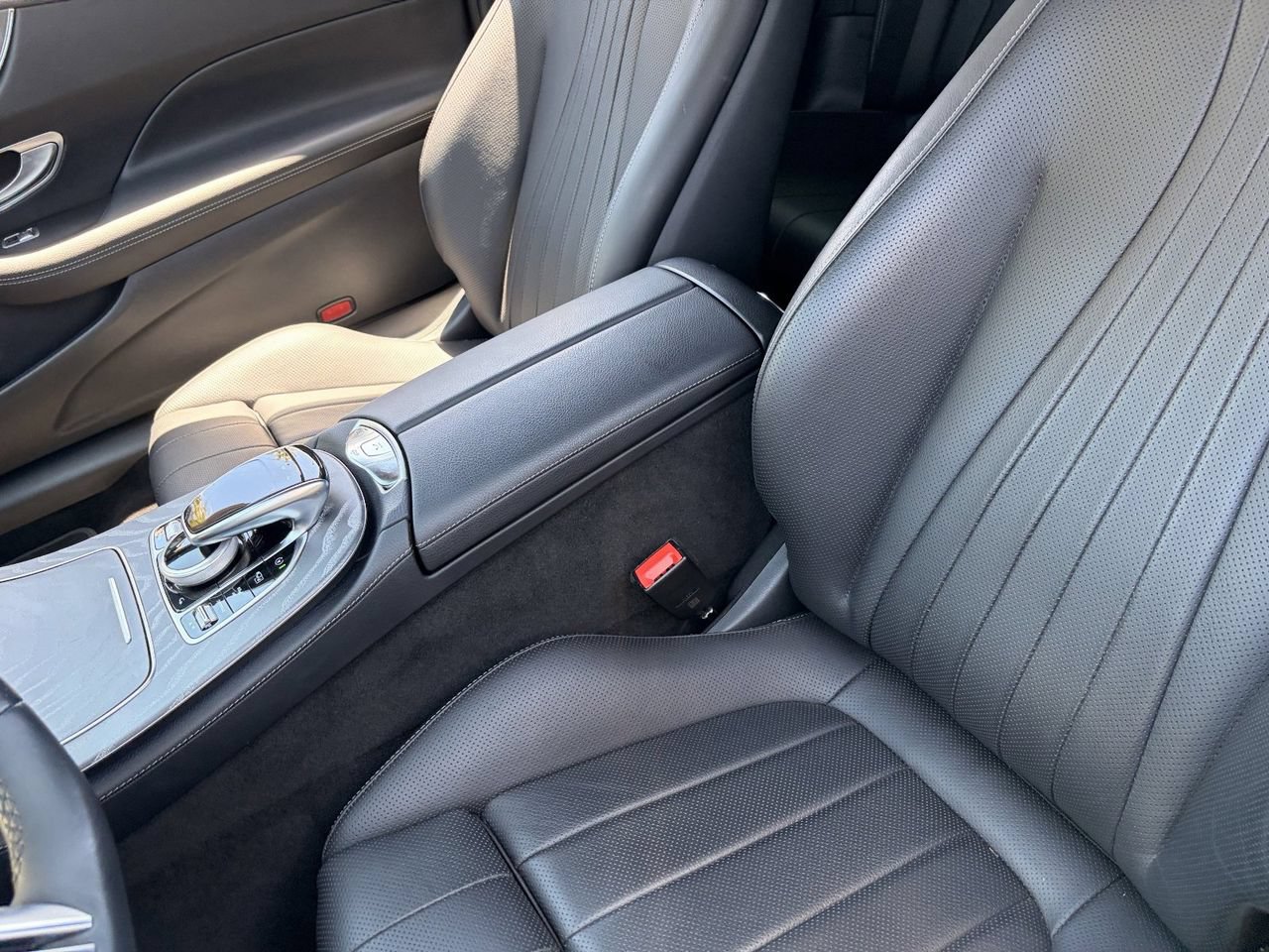 Used 2023 Mercedes-Benz E 450 4MATIC Cabriolet image 15