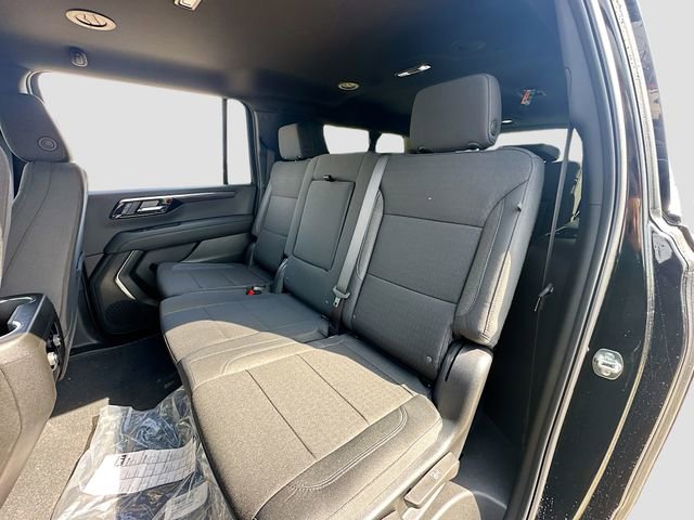 New 2026 Chevrolet Suburban LS image 25