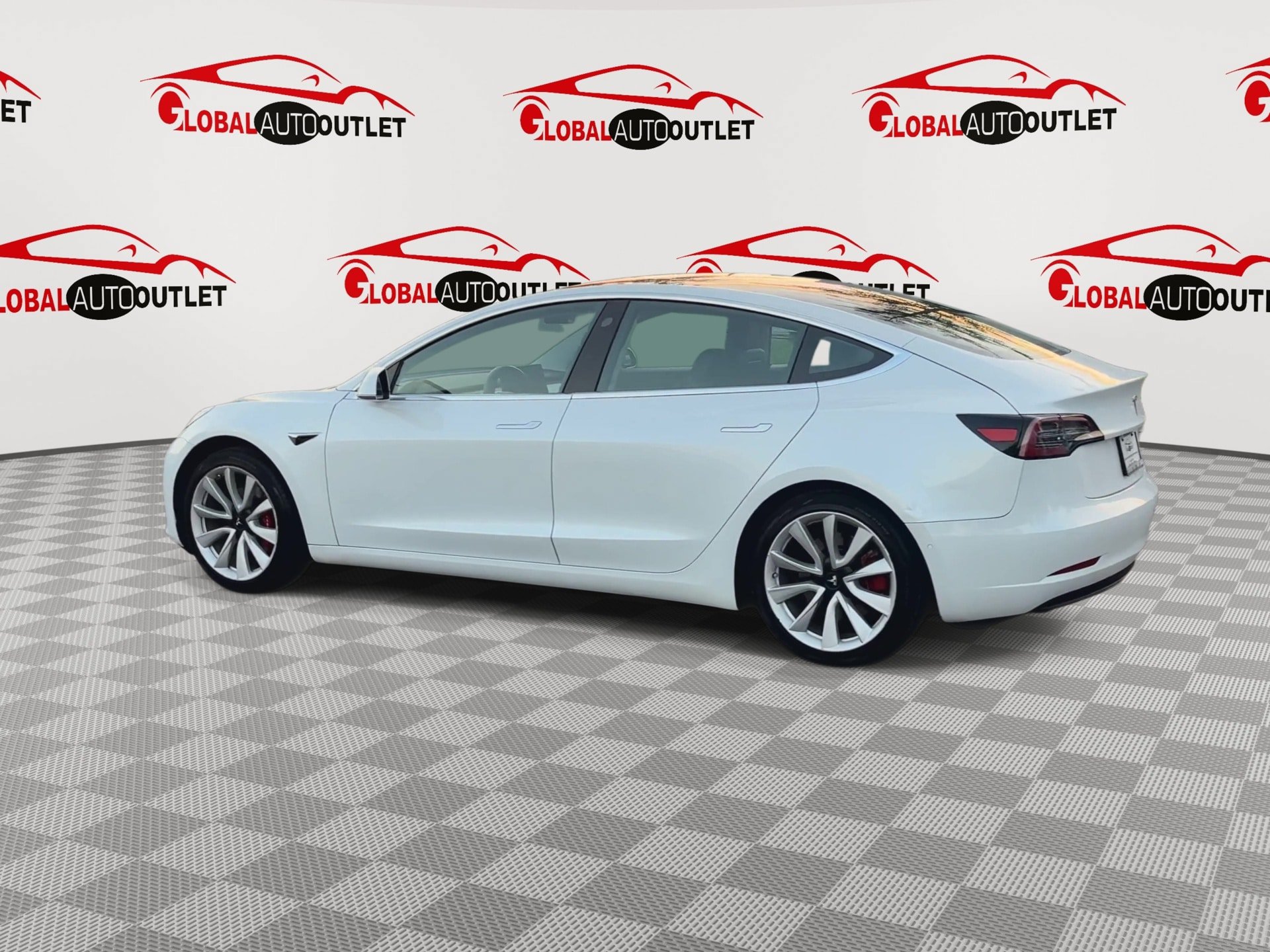 Used 2020 Tesla Model 3 Standard Range Plus RWD image 6