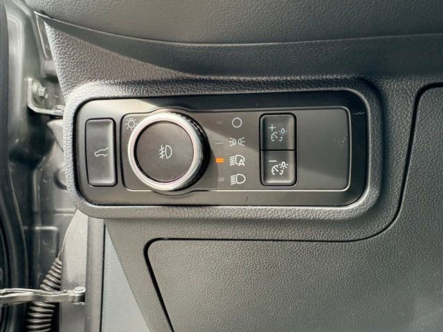 Used 2025 Ford Explorer ST-Line image 25