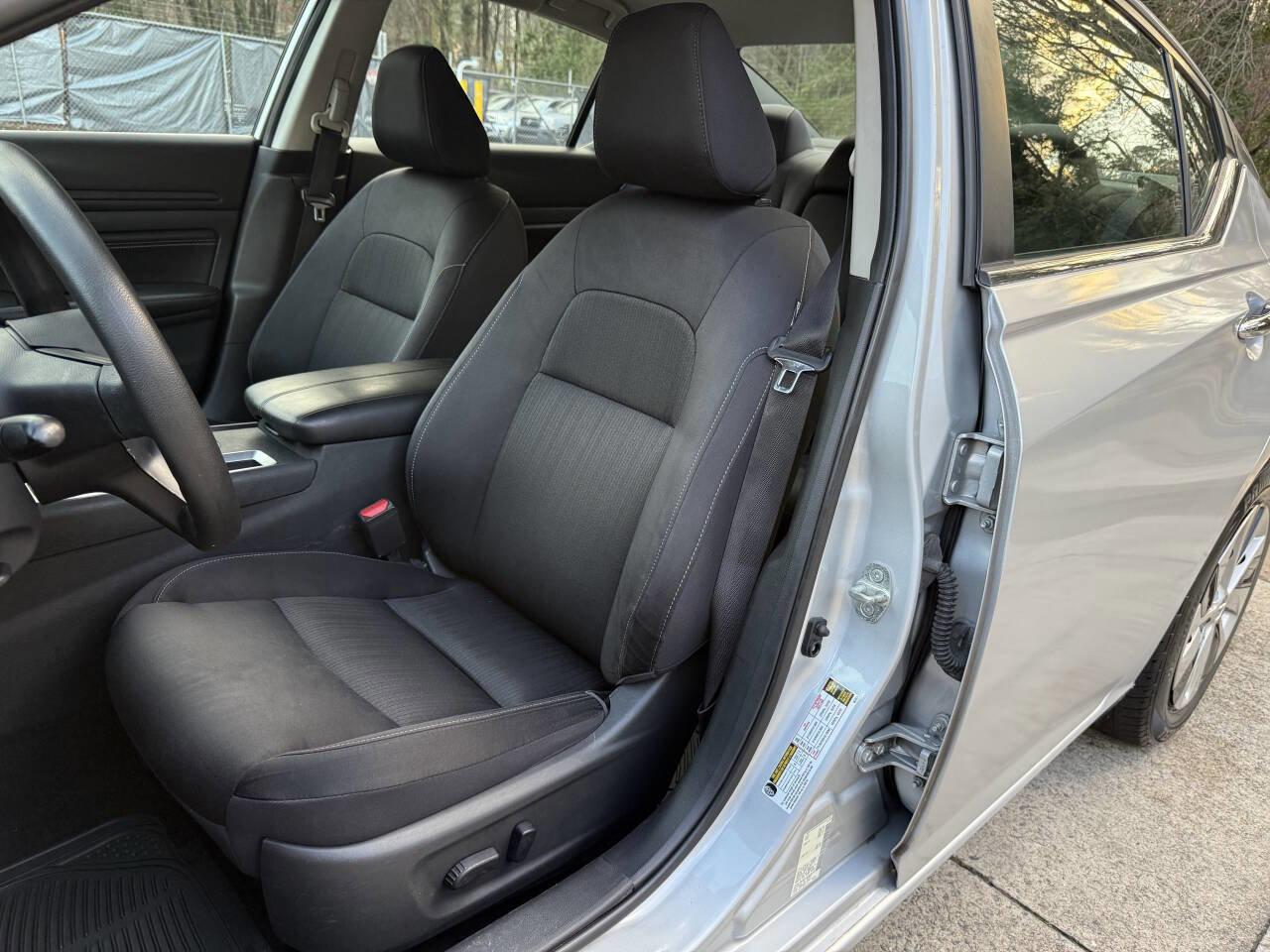 Used 2019 Nissan Altima 2.5 S image 5