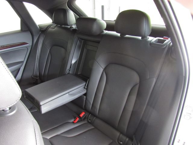 Used 2016 Audi Q3 2.0T Prestige w/ Prestige Package AWD/4WD image 17