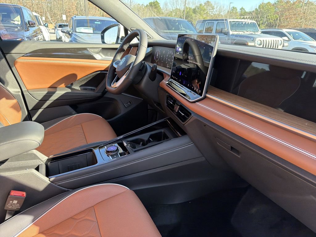 New 2026 Volkswagen Tiguan SEL R-Line image 20