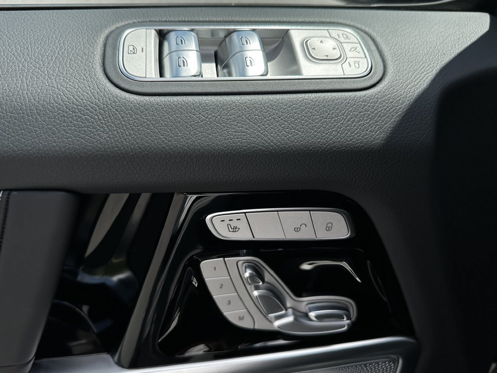 New 2026 Mercedes-Benz G 550 image 12