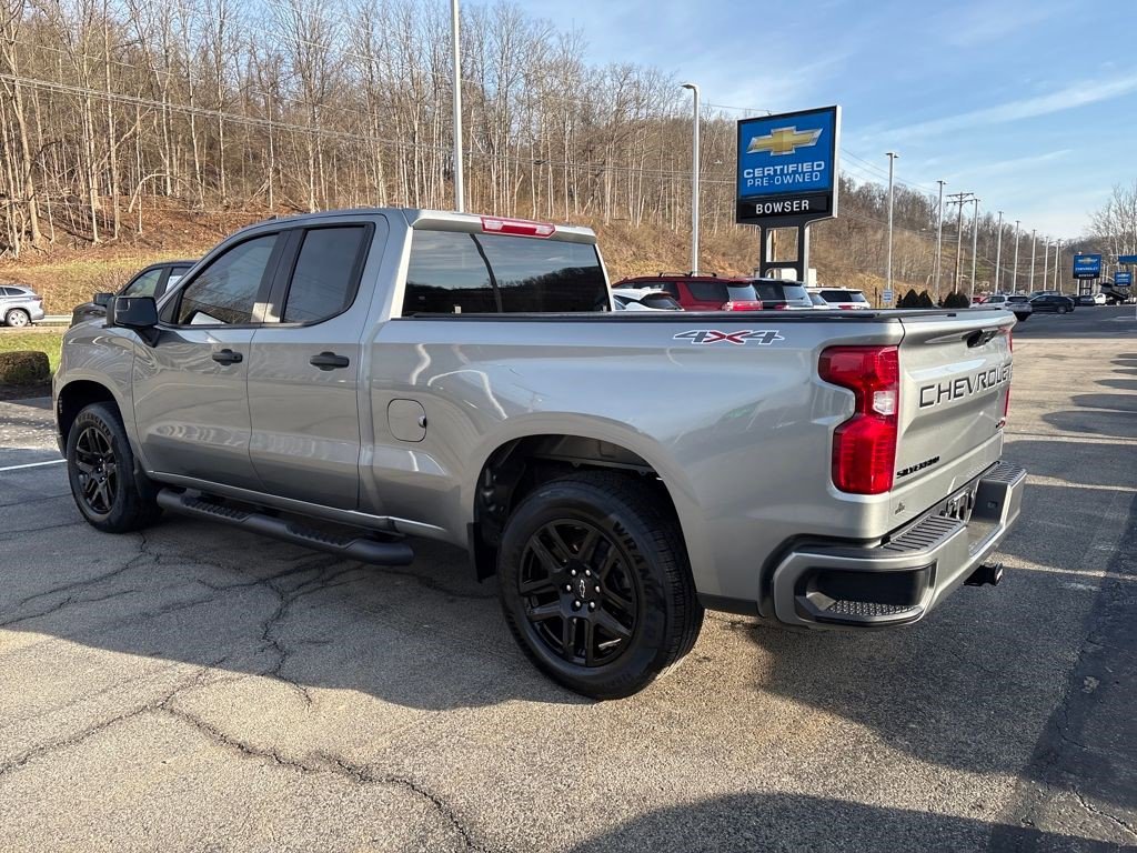 Certified 2024 Chevrolet Silverado 1500 Custom w/ Turbomax Blackout Package image 4