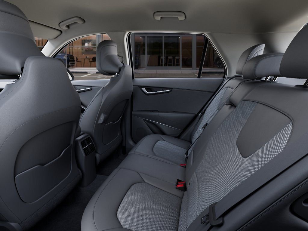 New 2026 Kia Niro EX FWD image 18