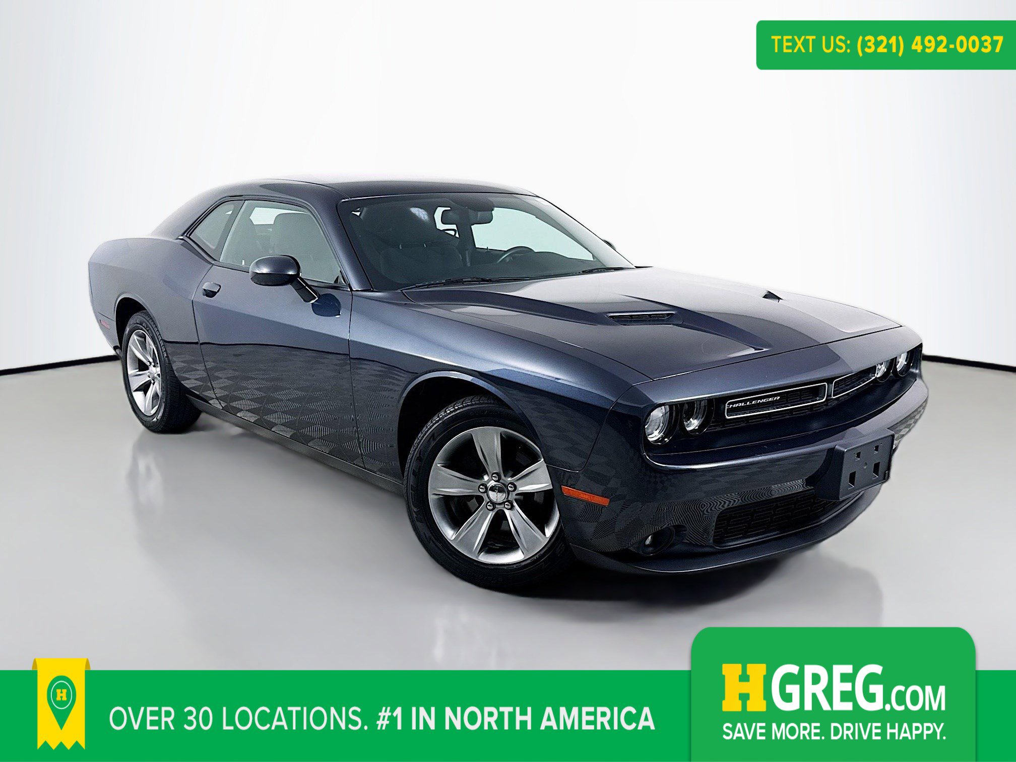 Used 2016 Dodge Challenger SXT image 1
