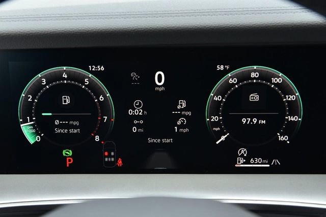 New 2026 Volkswagen Tiguan SE R-Line AWD/4WD image 12