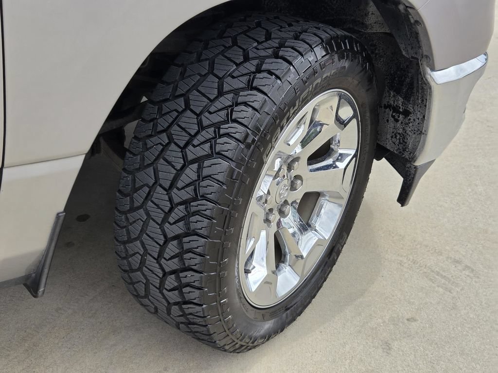 Used 2019 RAM 1500 Big Horn RWD image 8