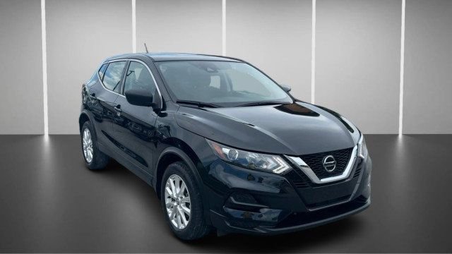 Used 2021 Nissan Rogue Sport S FWD image 2