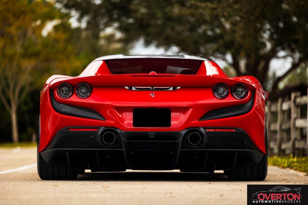 Used 2022 Ferrari F8 Tributo image 4