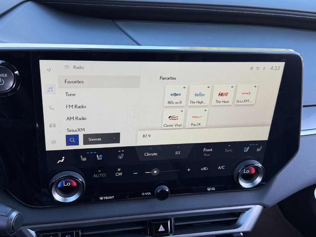 New 2026 Lexus RX 350h w/ Convenience Package AWD/4WD image 17