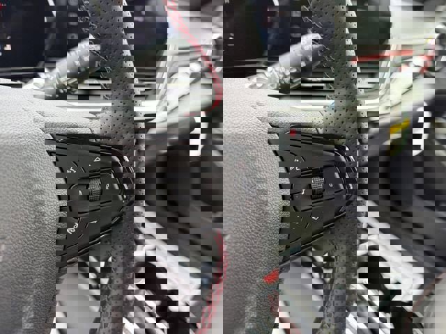 New 2026 Chevrolet Trax RS image 19