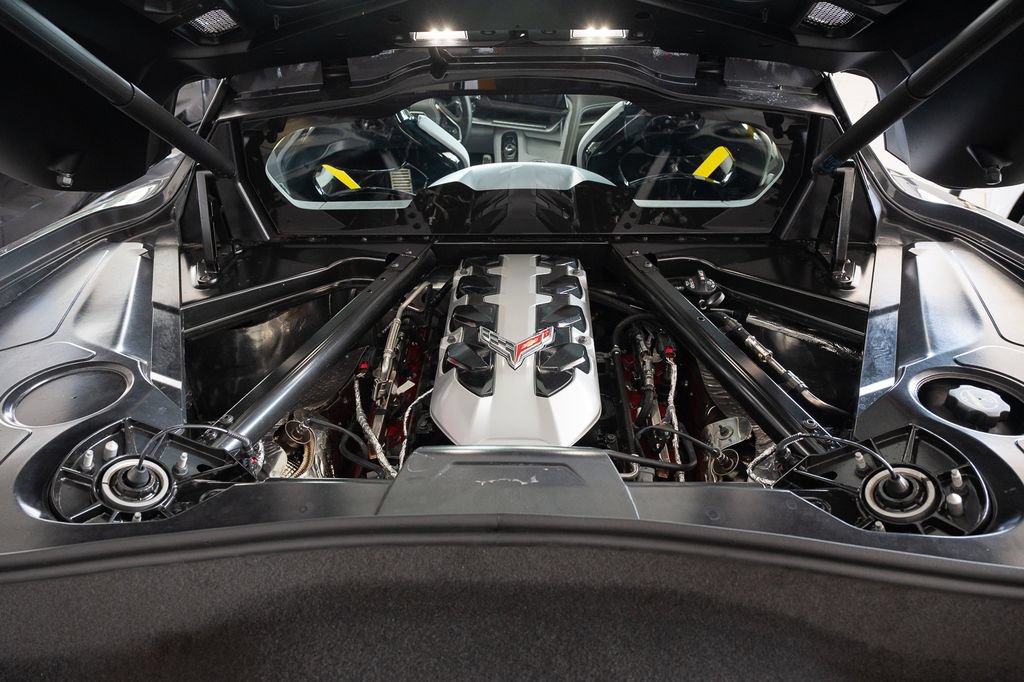 New 2027 Chevrolet Corvette Stingray Coupe w/ Z51 Performance Package RWD image 17