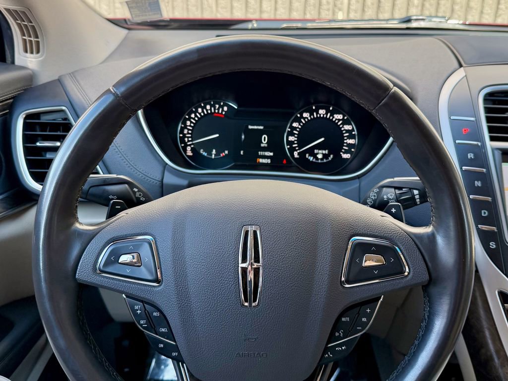 Used 2017 Lincoln MKX Reserve w/ Lincoln MKX Climate Package image 24