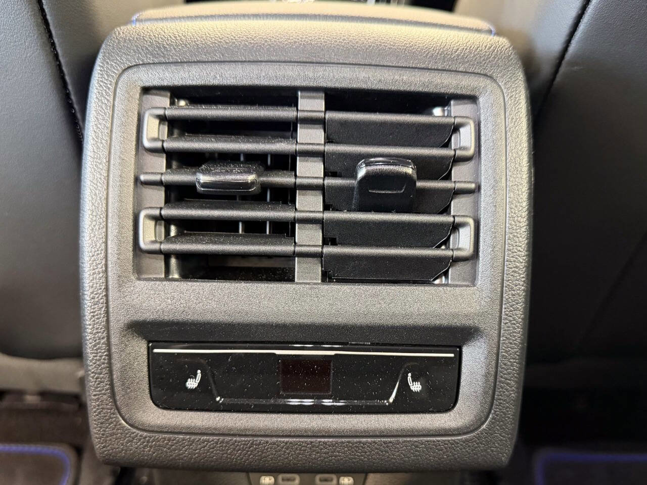 Used 2025 Volkswagen Golf R Black Edition image 61